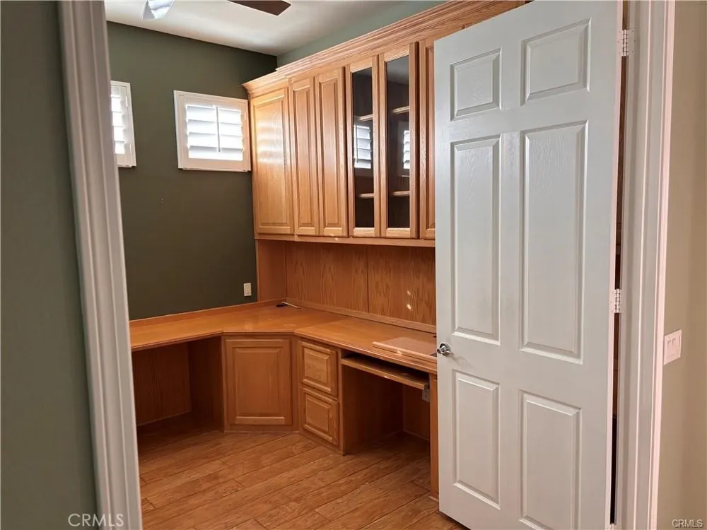 6329 Myrtle Beach Banning, CA 92220