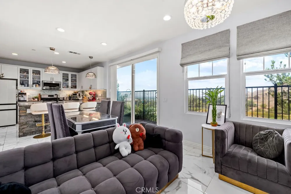 3933 Iron Mountain Jurupa Valley, CA 92509