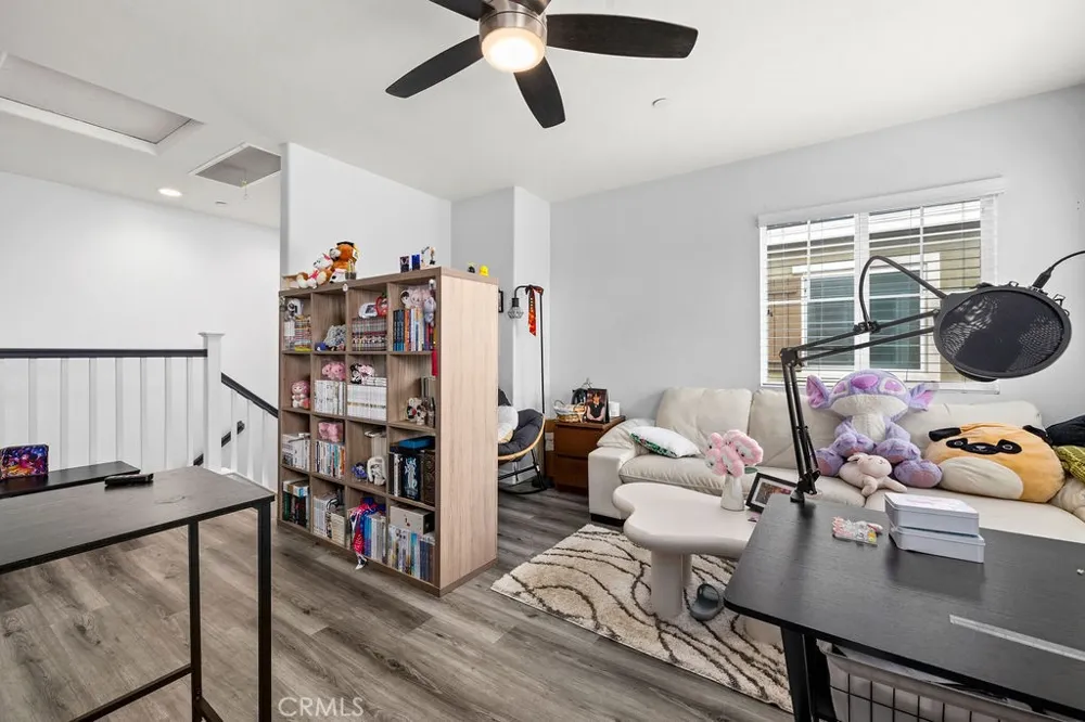 3933 Iron Mountain Jurupa Valley, CA 92509