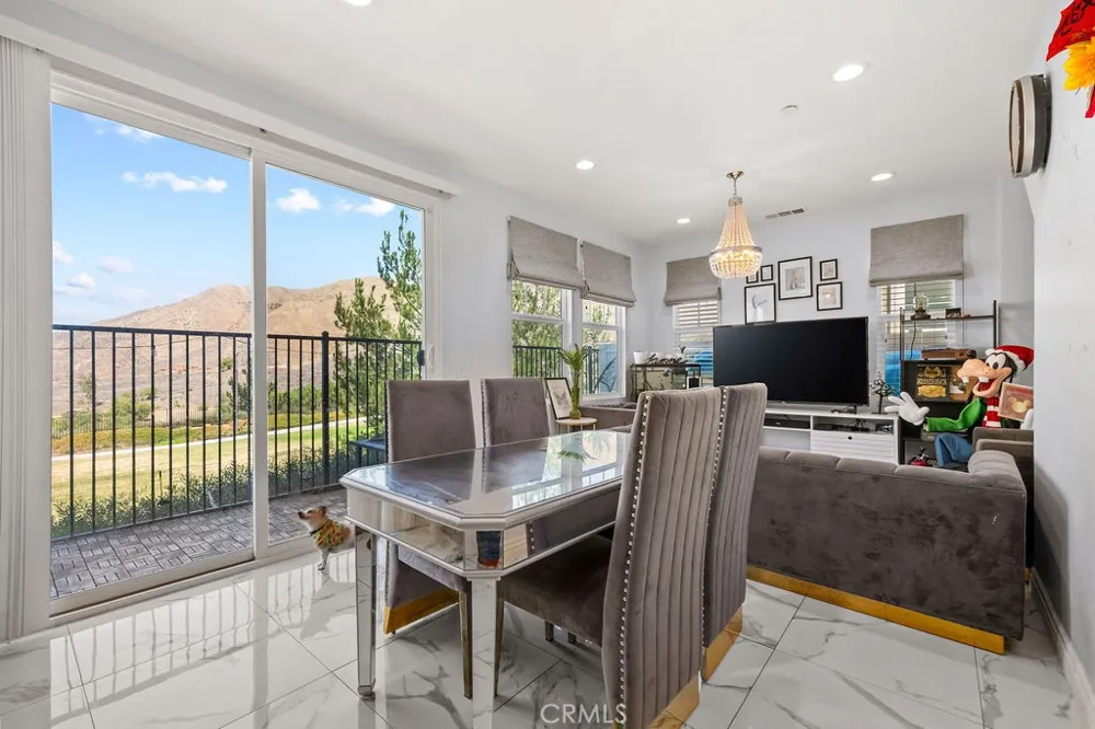 3933 Iron Mountain Jurupa Valley, CA 92509