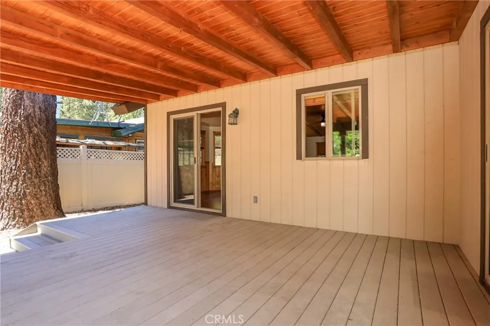 369 S Eureka Big Bear Lake, CA 92315
