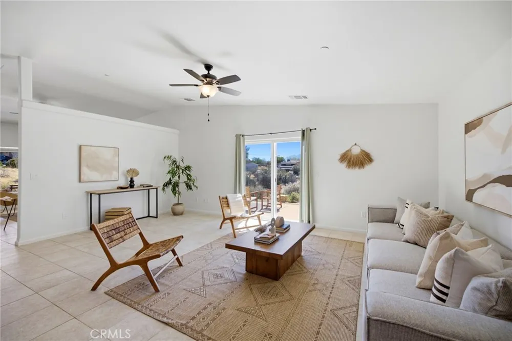 58772 La Mirada Trail Yucca Valley, CA 92284