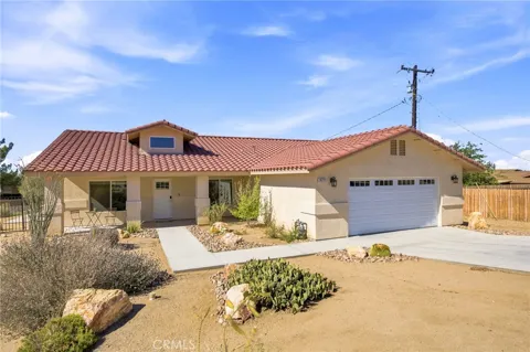 58772 La Mirada Trail