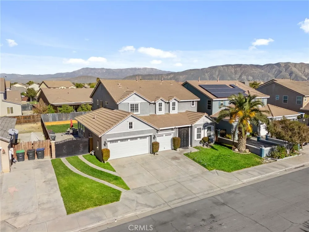 2991 Crooked Branch Way San Jacinto, CA 92582
