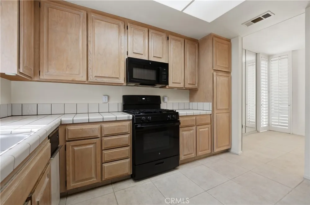 1470 E Andreas Road Palm Springs, CA 92262