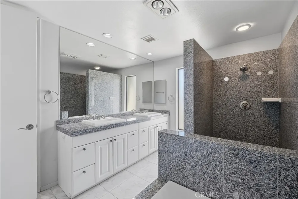 1470 E Andreas Road Palm Springs, CA 92262
