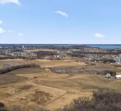 4334 Meadowview Drive Waconia, MN 55387