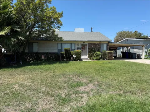 6776 Elmwood