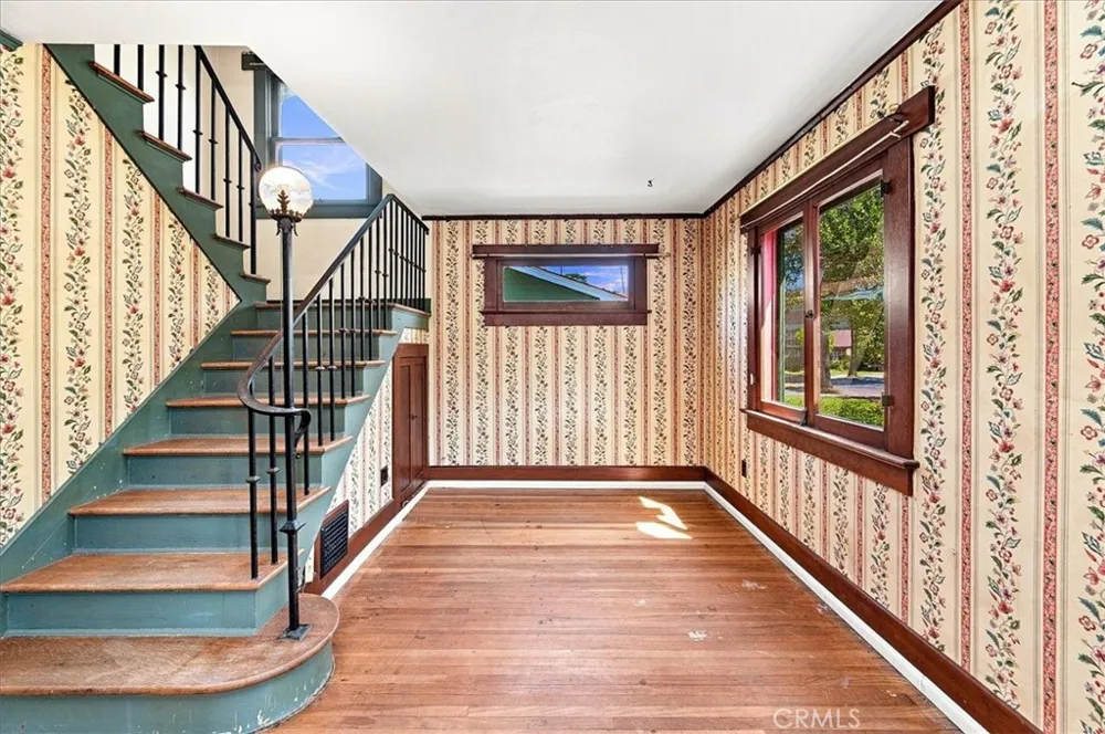 524 University Place Redlands, CA 92374