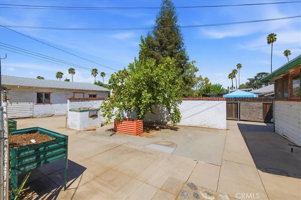 524 University Place Redlands, CA 92374