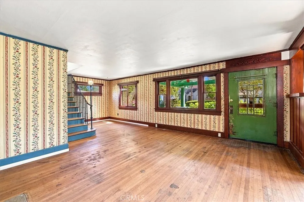 524 University Place Redlands, CA 92374