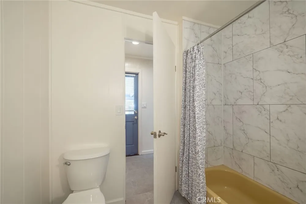 391 Montclair Drive #9 Big Bear City, CA 92314