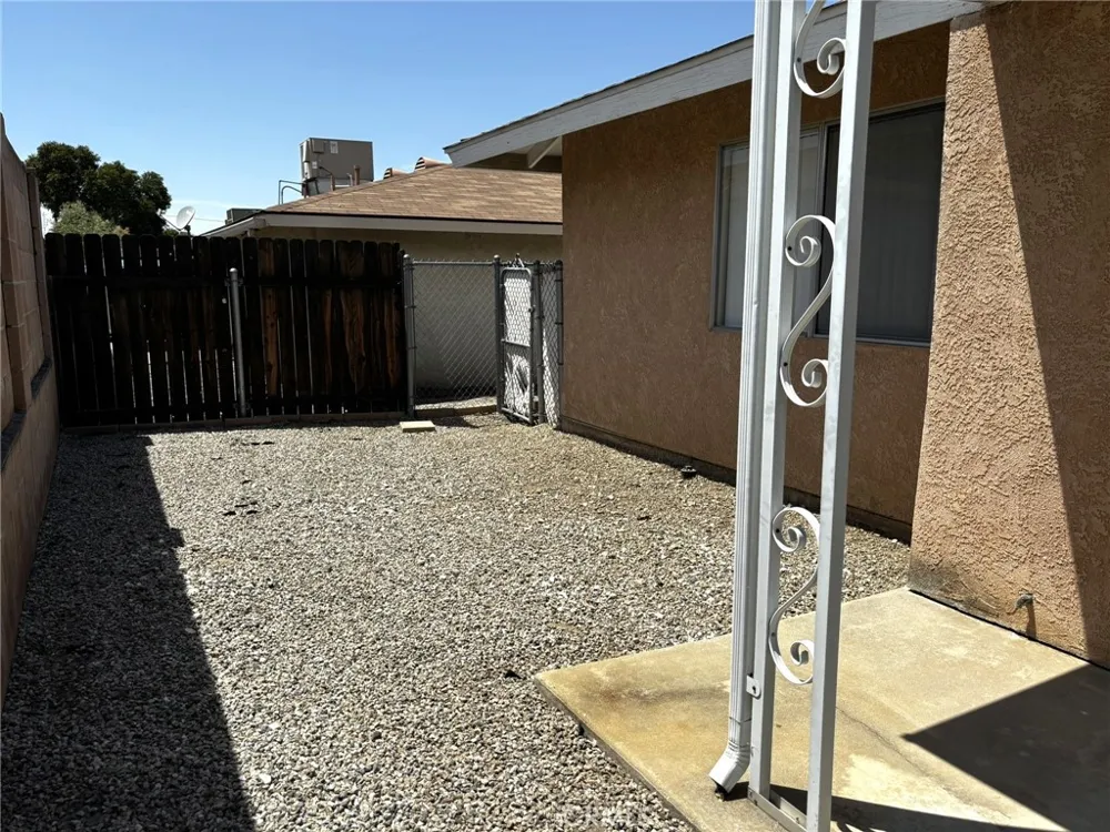743 Evergreen Hemet, CA 92543