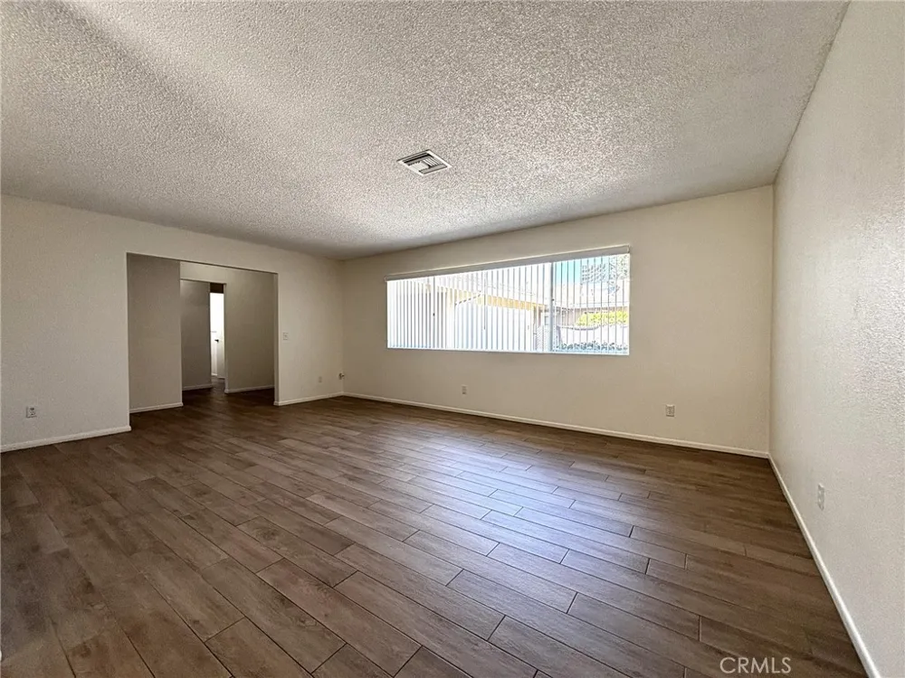 743 Evergreen Hemet, CA 92543