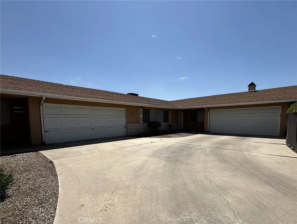 743 Evergreen Hemet, CA 92543
