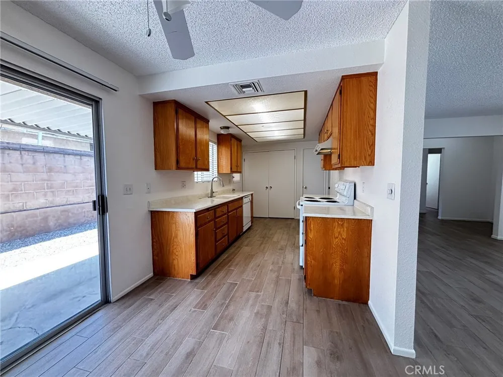 743 Evergreen Hemet, CA 92543