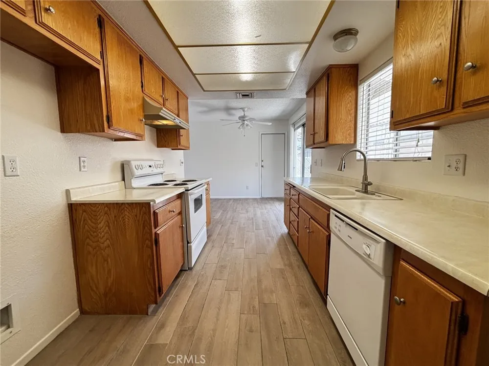 743 Evergreen Hemet, CA 92543