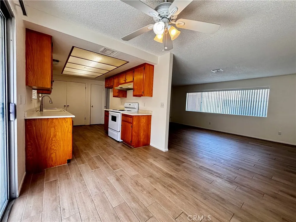 743 Evergreen Hemet, CA 92543