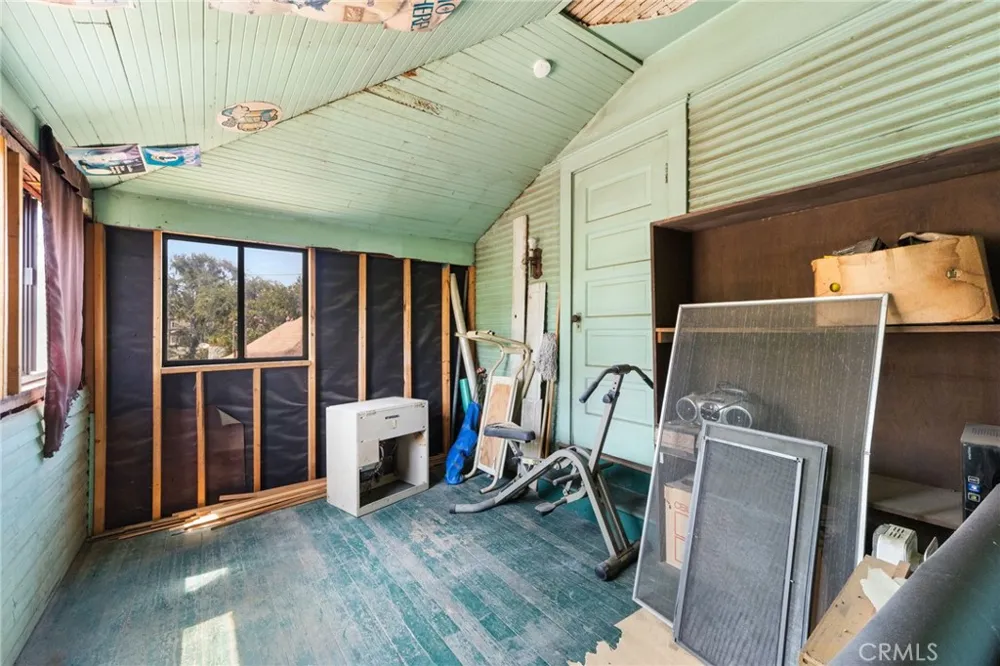 108 S Buena Vista Redlands, CA 92373