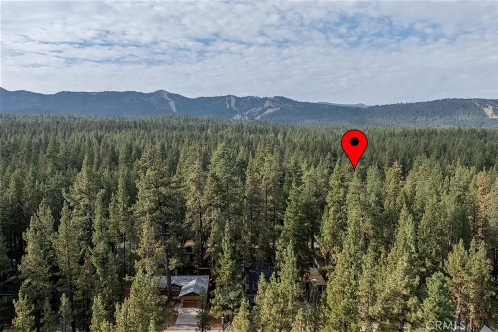 909 W Rainbow Big Bear City, CA 92314