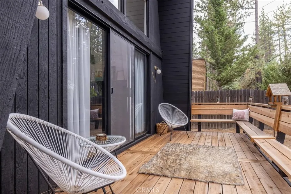 909 W Rainbow Big Bear City, CA 92314