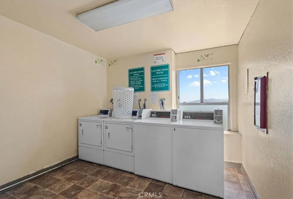 1610 Neil Armstrong Street #313 Montebello, CA 90640