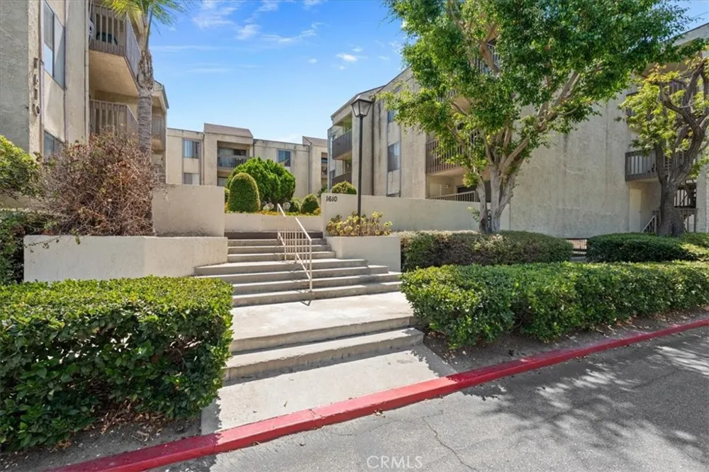 1610 Neil Armstrong Street #313 Montebello, CA 90640