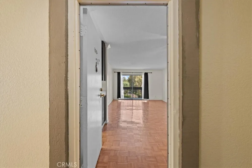1610 Neil Armstrong Street #313 Montebello, CA 90640