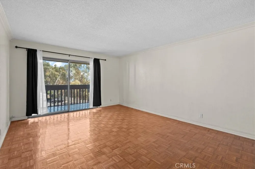 1610 Neil Armstrong Street #313 Montebello, CA 90640
