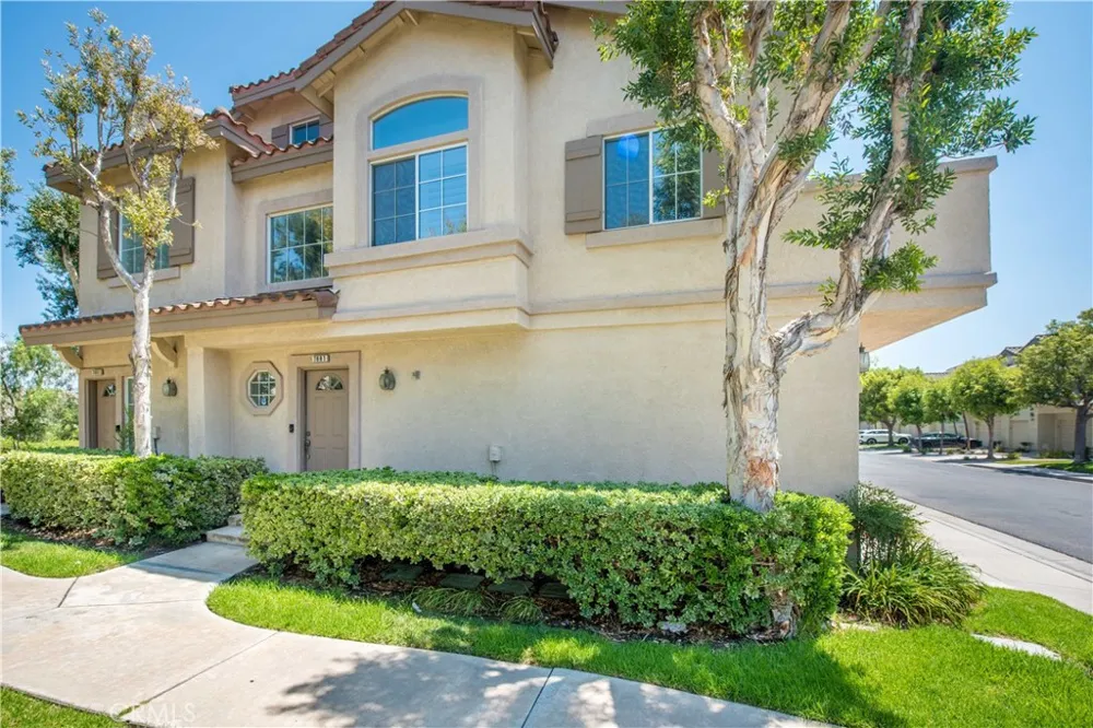 7881 E Horizon View Anaheim Hills, CA 92808