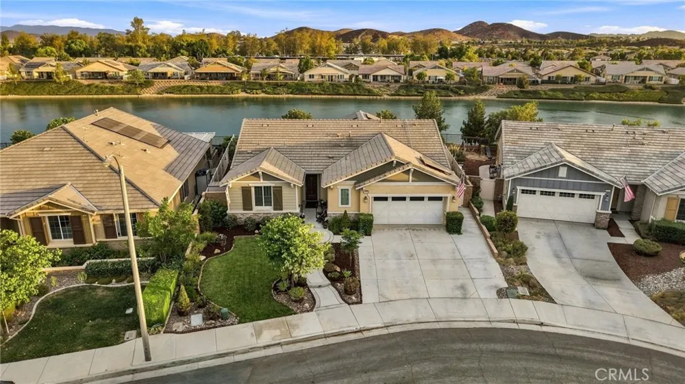 30381 Bristol Gate Lane Menifee, CA 92584