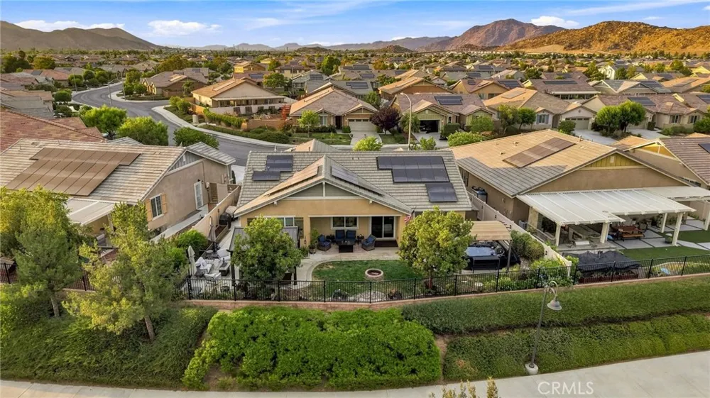 30381 Bristol Gate Lane Menifee, CA 92584