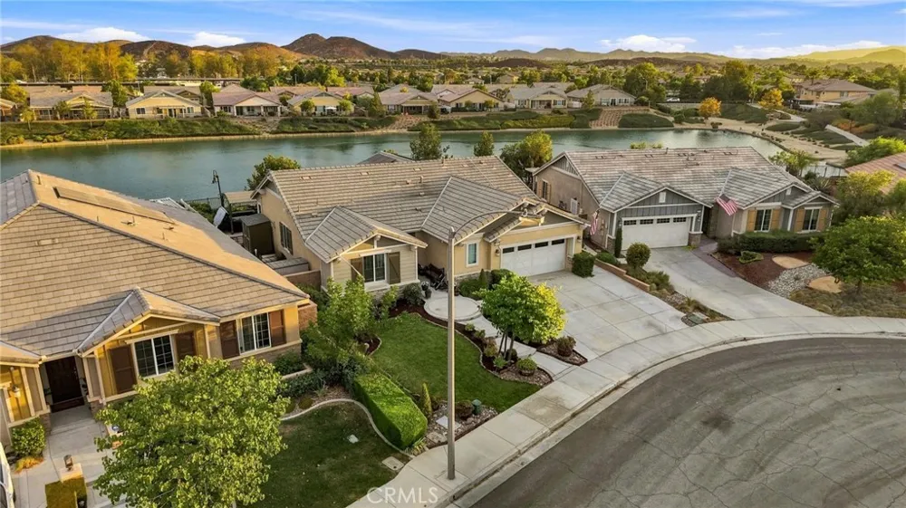 30381 Bristol Gate Lane Menifee, CA 92584