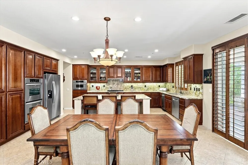 3170 Crestview Norco, CA 92860