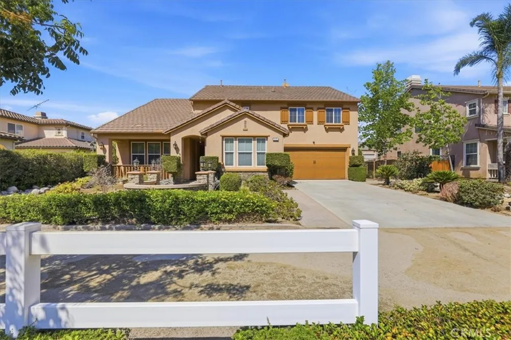 3170 Crestview Norco, CA 92860