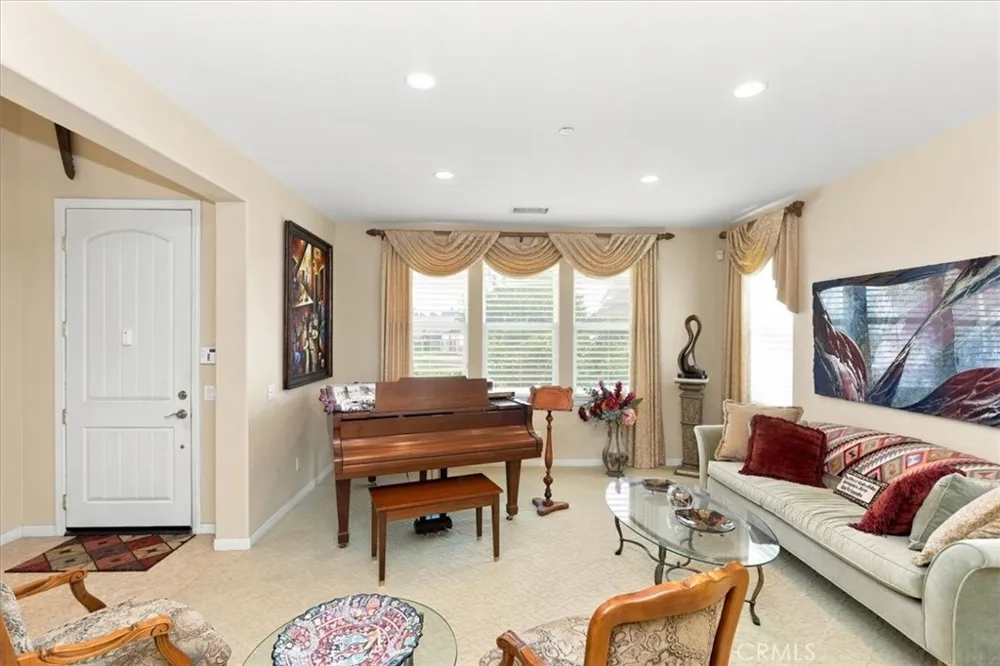 3170 Crestview Norco, CA 92860