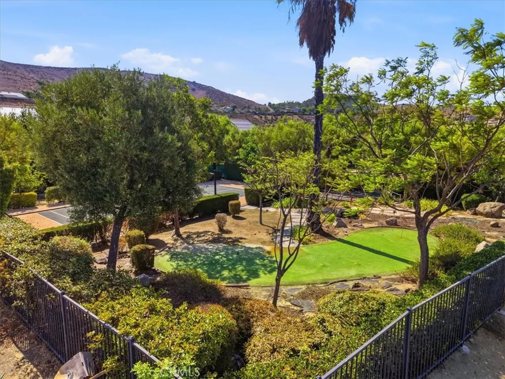 3170 Crestview Norco, CA 92860