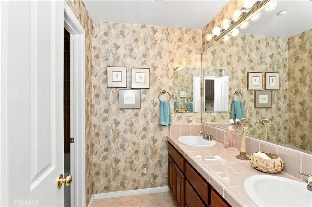 3170 Crestview Norco, CA 92860