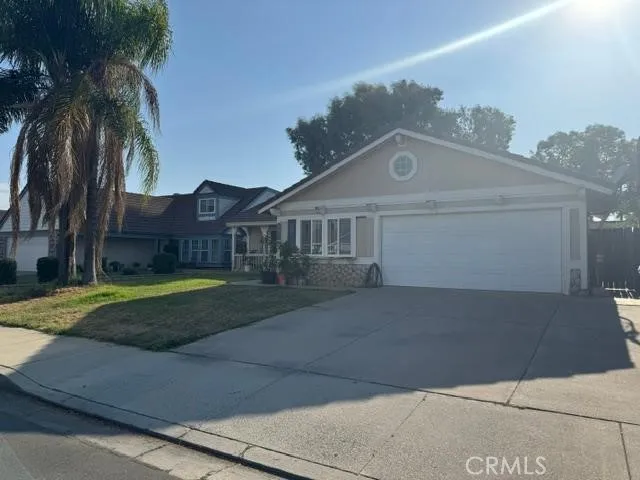 15135 Calle Renfro Moreno Valley, CA 92551