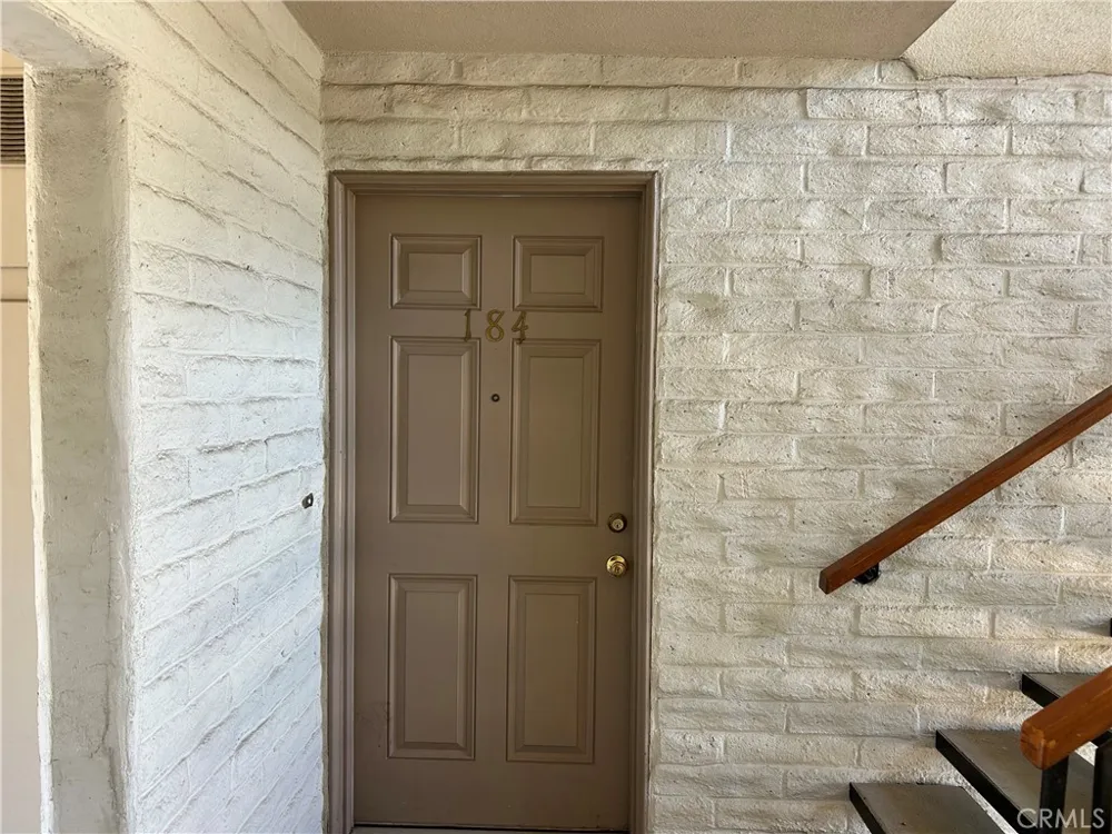 184 Center Place Redlands, CA 92373