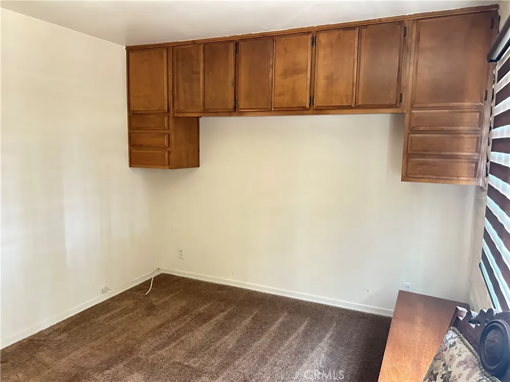 184 Center Place Redlands, CA 92373