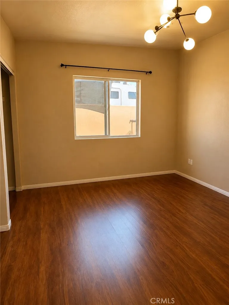 7619 DUMOSA AVENUE Yucca Valley, CA 92284