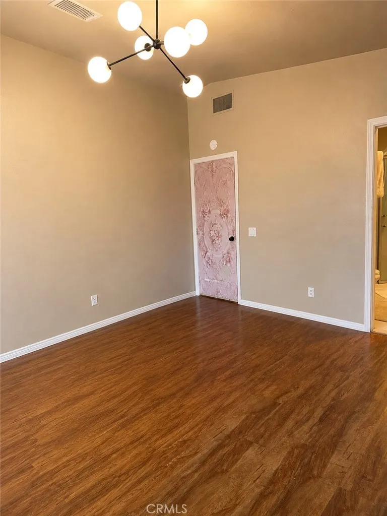 7619 DUMOSA AVENUE Yucca Valley, CA 92284