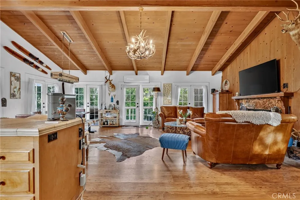 28975 Alder Terrace Cedar Glen, CA 92321