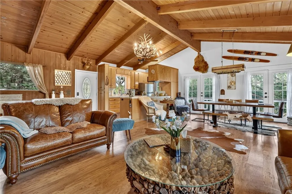 28975 Alder Terrace Cedar Glen, CA 92321