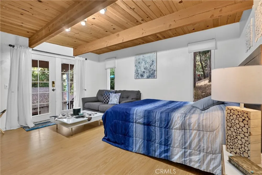 28975 Alder Terrace Cedar Glen, CA 92321