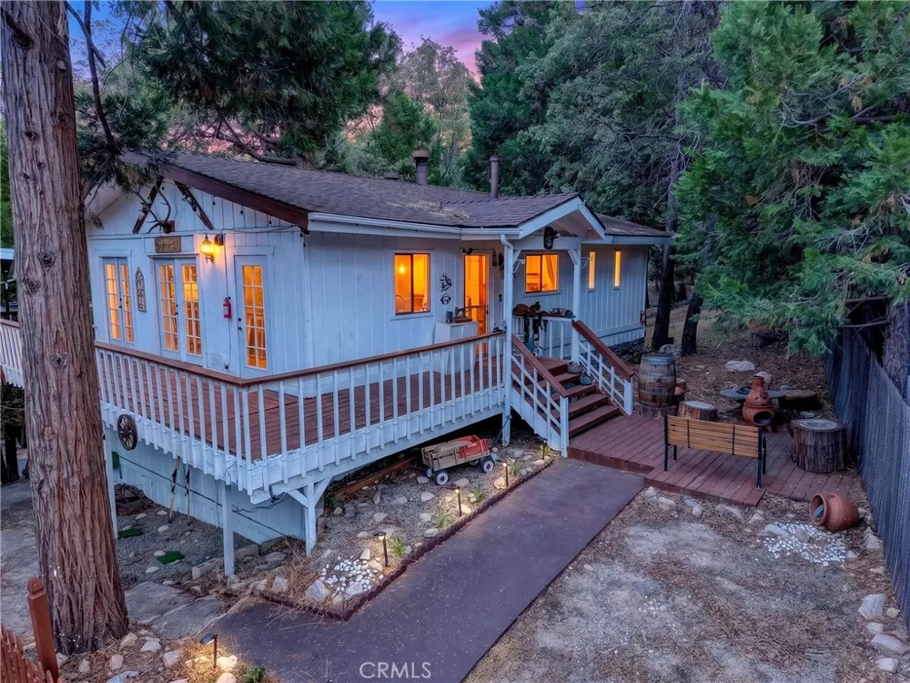 28975 Alder Terrace Cedar Glen, CA 92321