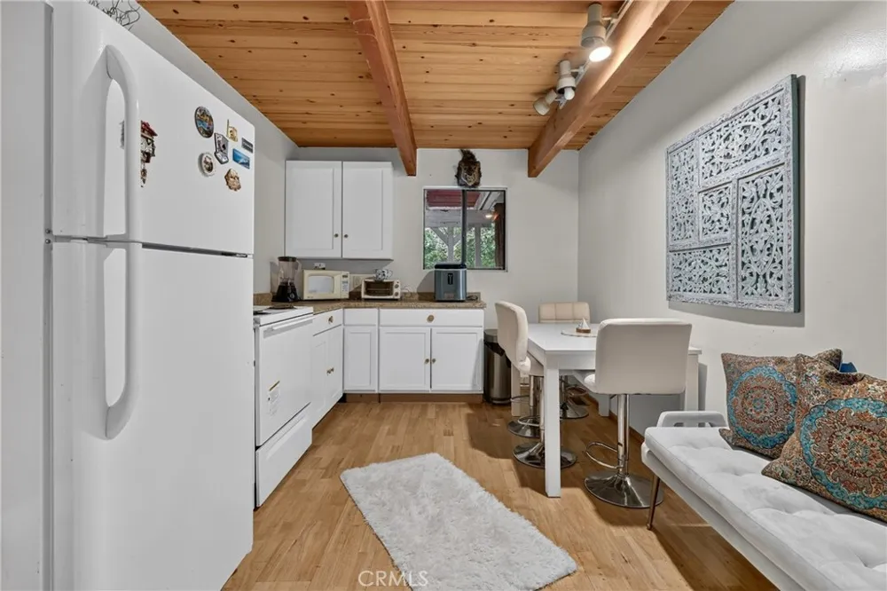 28975 Alder Terrace Cedar Glen, CA 92321
