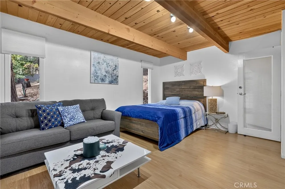 28975 Alder Terrace Cedar Glen, CA 92321