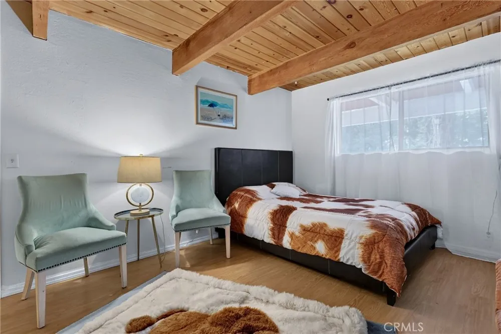 28975 Alder Terrace Cedar Glen, CA 92321